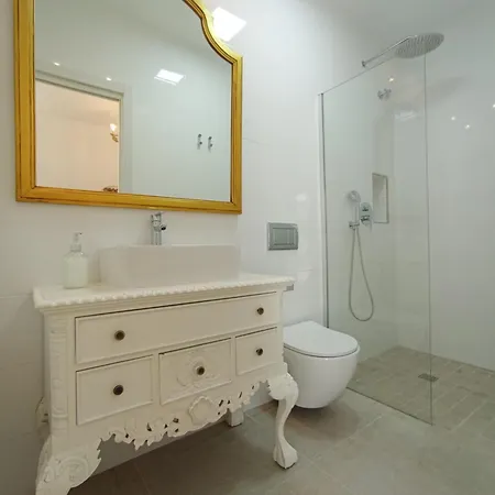 En Casa Miguel Homestay Caleta De Velez